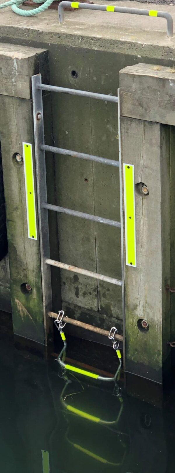 Livlejdare kajstegsavslut 2 scaled 1 Livlejdare kajstegsavslut 2 scaled 1