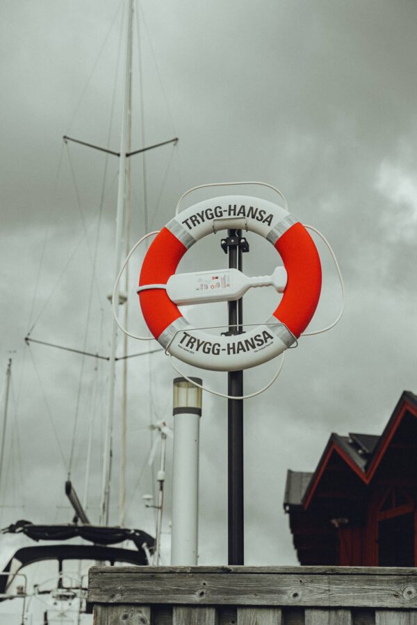 Pelastusrengasasema31tekstilla scaled 1 Pelastusrengasasema31tekstilla scaled 1